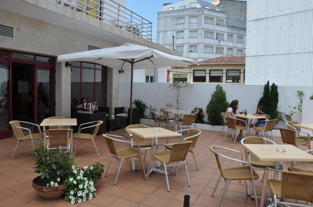 Hostal Mourelos 오그로브 외부 사진