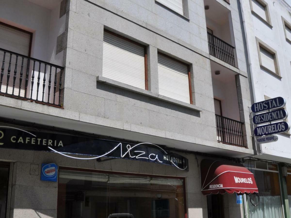 Hostal Mourelos 오그로브 외부 사진